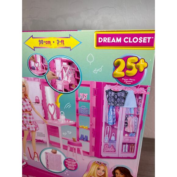 Barbie Dream Closet Playset w/ Clothes and Accessories- NIB - Picture 3 of 5